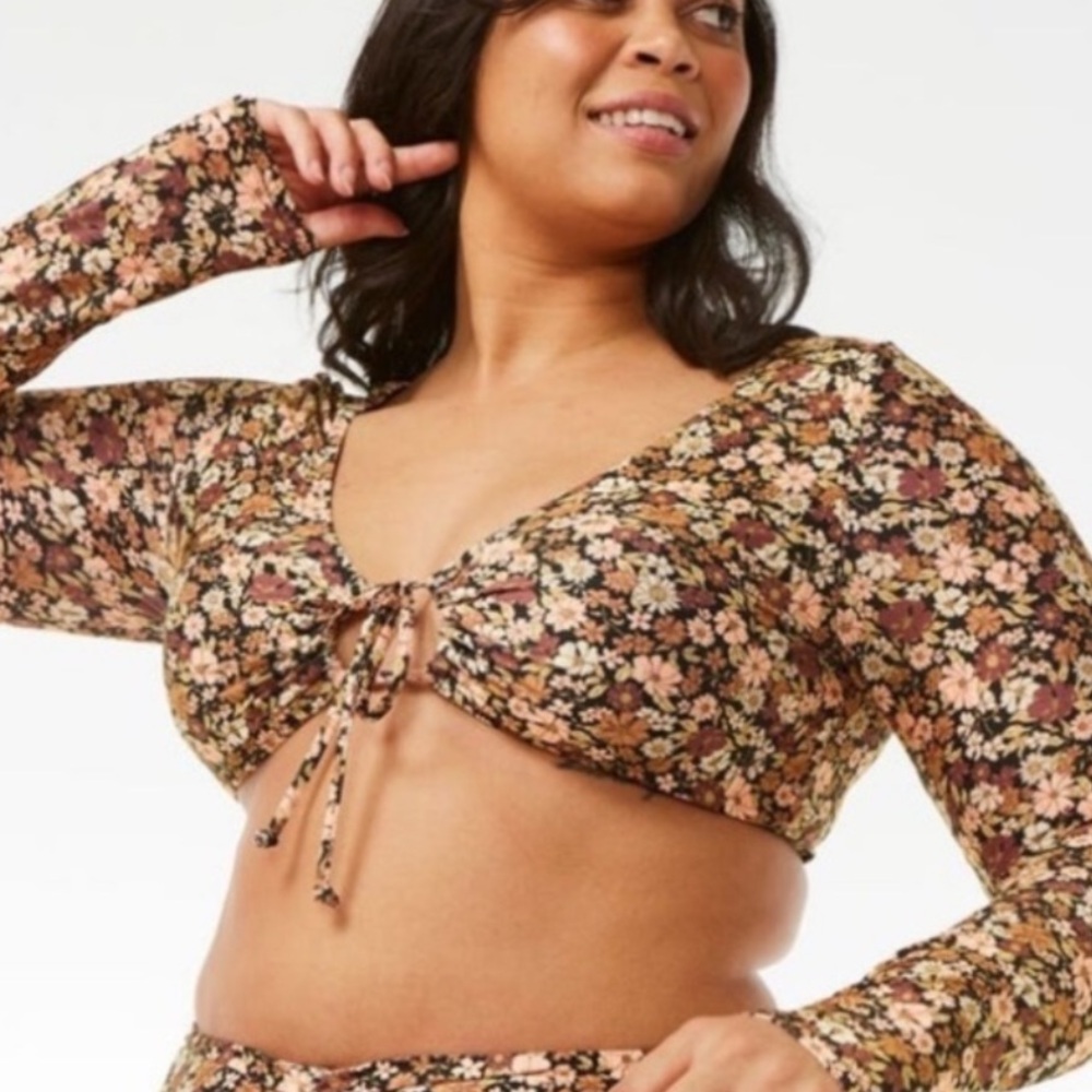 Rip curl two piece swimsuit size XL